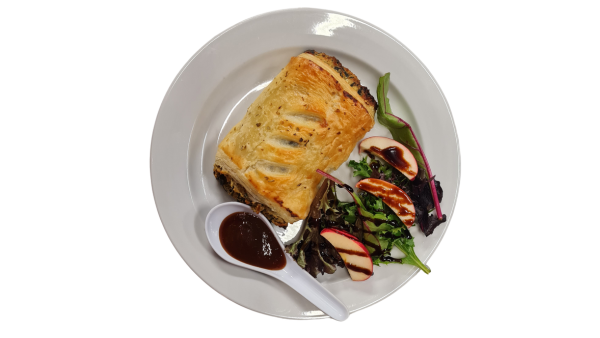 Vegetarian Spinach and Feta Roll with Salad